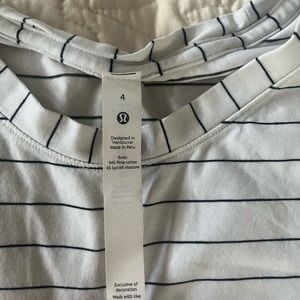 Lululemon love t shirt. Size 4.